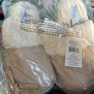 Chinese laundry slippers